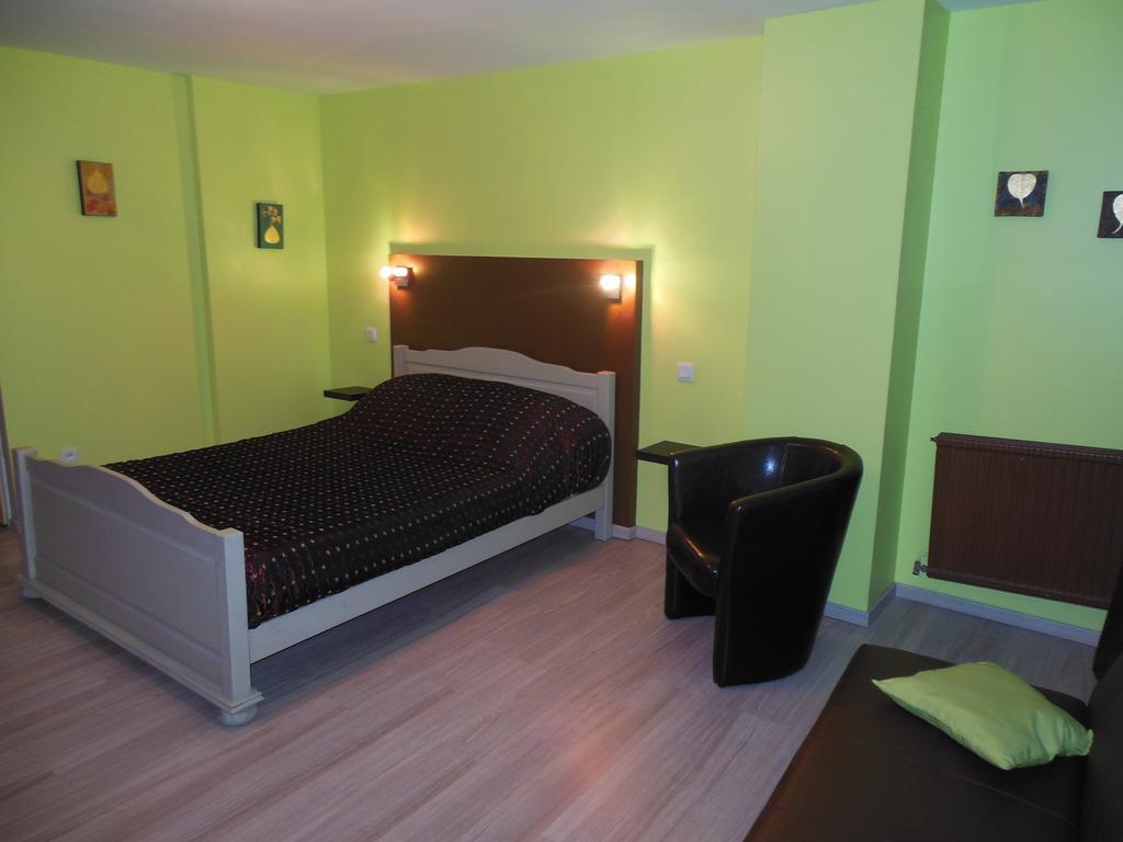 Bed and Breakfast La Chaumiere Seyne Zewnętrze zdjęcie